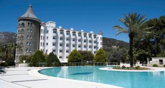X Life Hotel 5*
