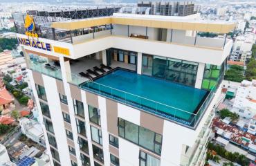 Miracle Luxury Hotel 4*