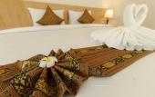 Туры в отель Airport Beach Hotel Phuket