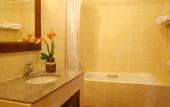 Туры в отель Airport Beach Hotel Phuket
