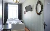 Туры в отель Друзья Комнаты Восстания 13