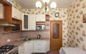 Туры в отель Лаки Рум на Типанова 16
