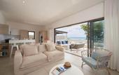 Туры в отель Les Estivales Beachfront Suites & Penthouses by Lov