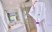 Туры в отель Les Estivales Beachfront Suites & Penthouses by Lov