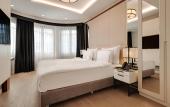Туры в отель Gleam Collection Hotel