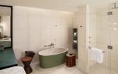 Туры в отель New World Hoiana Beach & Resort
