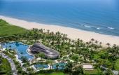 Туры в отель New World Hoiana Beach & Resort