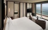 Туры в отель New World Hoiana Beach & Resort