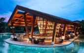 Туры в отель New World Hoiana Beach & Resort