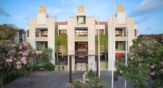 Ibis Styles Bali Legian 3*