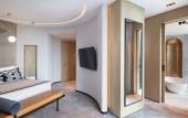 Туры в отель Paragraph Freedom Square, A Luxury Collection Hotel