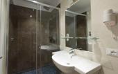 Туры в отель Floris Hotel