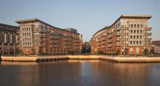 Fairmont Battery Wharf 3*