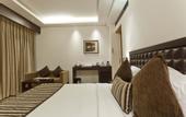 Туры в отель Hotel Saket 27