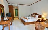 Туры в отель First Bungalow Beach Resort