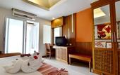 Туры в отель First Bungalow Beach Resort