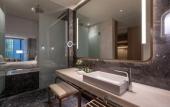 Туры в отель Crowne Plaza Kuala Lumpur City Centre, an IHG Hotel