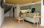 Туры в отель Bird Nest Suites