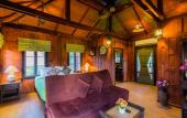 Туры в отель Peace Blue Naiharn Naturist Resort Phuket