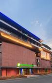Туры в отель Holiday Inn Express Beijing Shijingshan Parkview, An Ihg Hotel