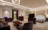 Туры в отель Radisson Blu Forest Manor Shanghai Hongqiao