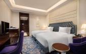 Туры в отель Radisson Blu Forest Manor Shanghai Hongqiao