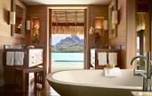 Туры в отель Four Seasons Resort Bora Bora