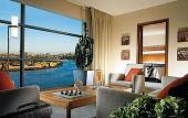 Туры в отель Four Seasons Hotel Canary Wharf