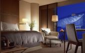 Туры в отель Four Seasons Marunouchi