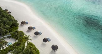 Four Seasons Resort Maldives at Kuda Huraa 5*