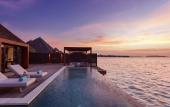 Туры в отель Four Seasons Resort Maldives at Kuda Huraa