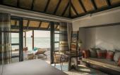 Туры в отель Four Seasons Resort Maldives at Kuda Huraa