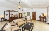 Туры в отель Mountbatten Bungalow