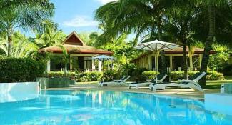 Alona Palm Beach Resort and Restaurant 4*