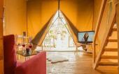 Туры в отель The Hill Glamping