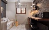 Туры в отель 33 Solonos Suites