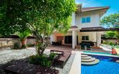 Туры в отель Private Residence Hosted by Sasithorn