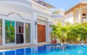 Туры в отель Ratana Villa - Pattaya Holiday House Walking Street