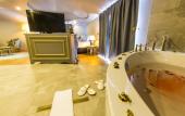 Туры в отель Real King Suit Otel