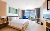 Туры в отель The Empyrean Cam Ranh Beach Resort Hotel