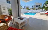 Туры в отель Private Pool Villa Next to the Beach