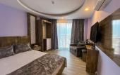Туры в отель Castle's Light Boutique Hotel