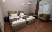 Туры в отель Hillside Guest house
