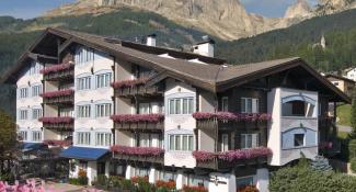 Alpen Hotel Corona 4*