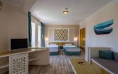 Туры в отель The Garden Beach Hotel