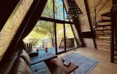 Туры в отель Chalet GreenWood Cottages Merisi