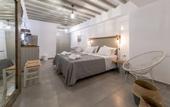 Туры в отель White and Grey