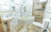 Туры в отель Oak Orchid Opulent 2 BR Apartment with Walk-in Closet