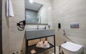 Туры в отель V Center Hotel