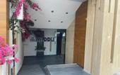 Туры в отель In The Middle Hotel